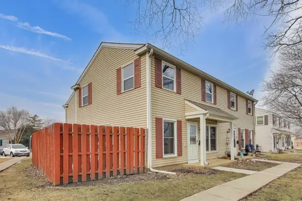 1834 Jamestown Circle, Hoffman Estates, IL 60169