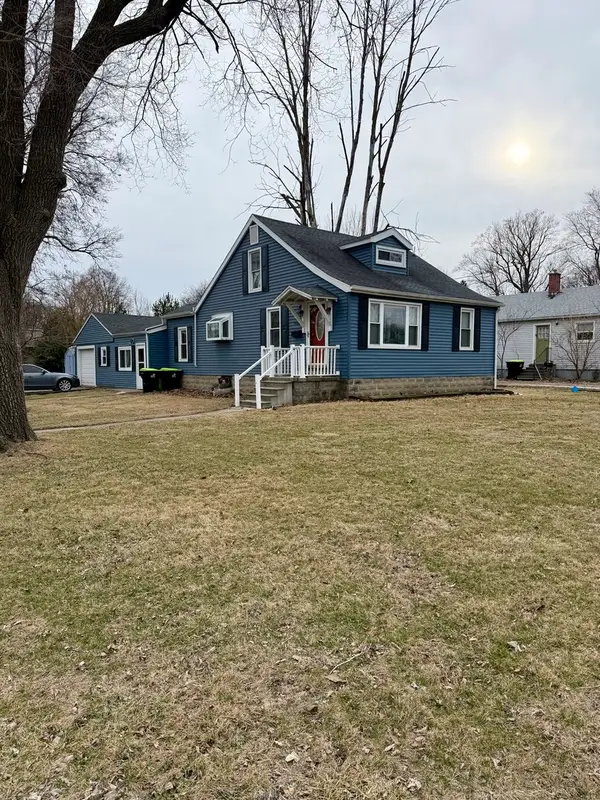 500 S Embarras Avenue, Tuscola, IL 61953