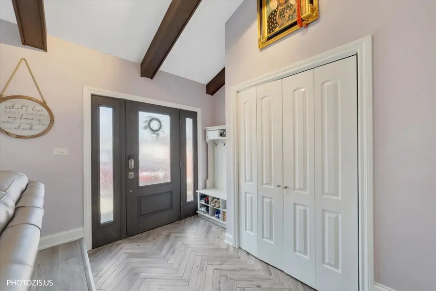 981 N Mill Road, Addison, IL 60101 - #3