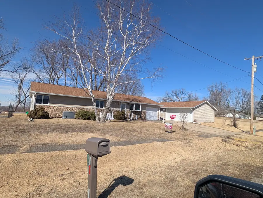 808 S Church Street, Albany, IL 61230 - #2