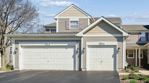 2912 White Thorn Circle, Naperville, IL 60564