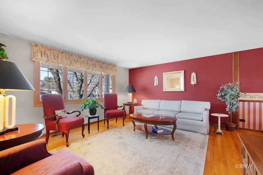 635 Verona Court, Schaumburg, IL 60193 - #3