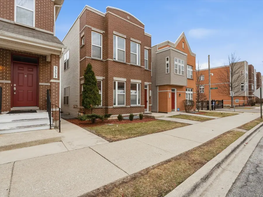 5355 W Galewood Avenue #B, Chicago, IL 60639 - #2