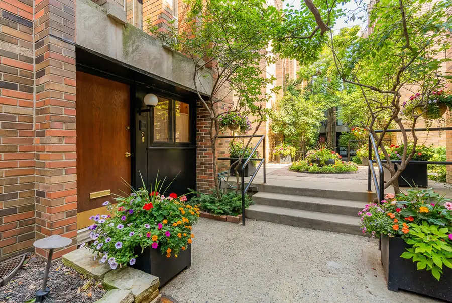 2128 N Sedgwick Street #7, Chicago, IL 60614 - #3