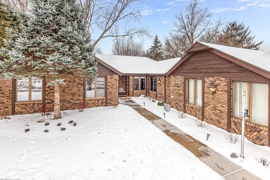 6729 W Menominee Parkway, Palos Heights, IL 60463 - #2