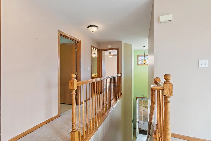 122 Mclaren Drive S, Sycamore, IL 60178 - #3