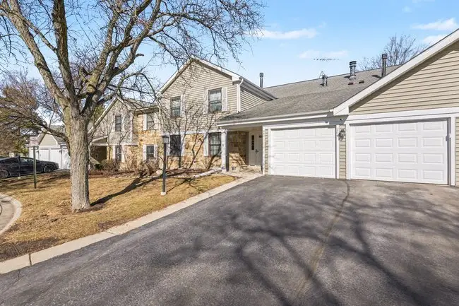 267 Northbury Court #D2, Schaumburg, IL 60193 - #1
