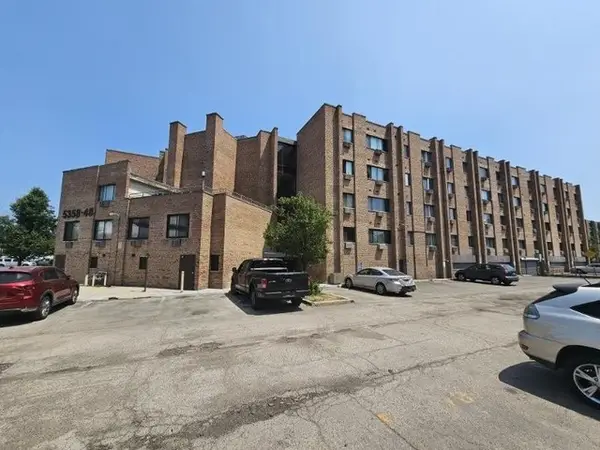 5348 N Cumberland Avenue #408, Chicago, IL 60656
