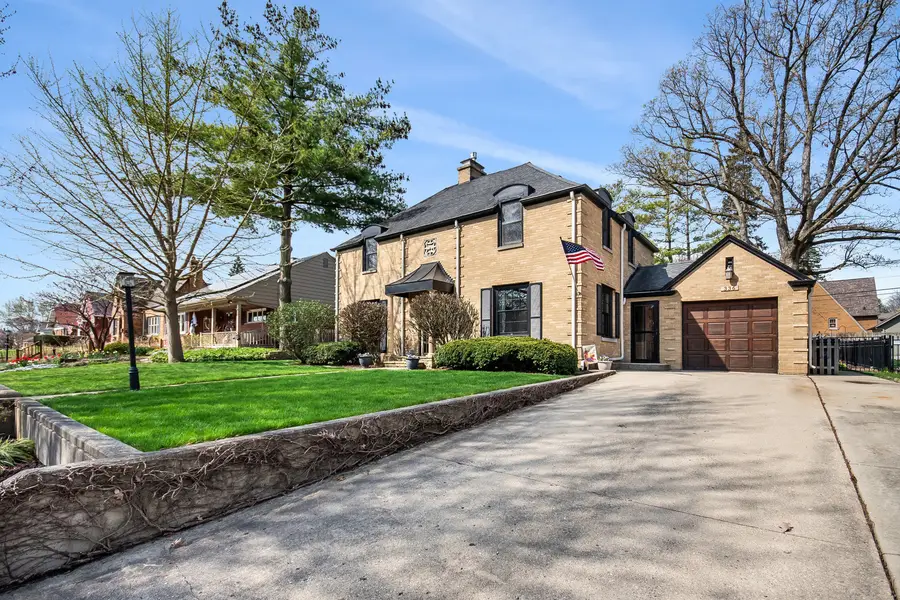 336 Hamilton Avenue, Elgin, IL 60123 - #2