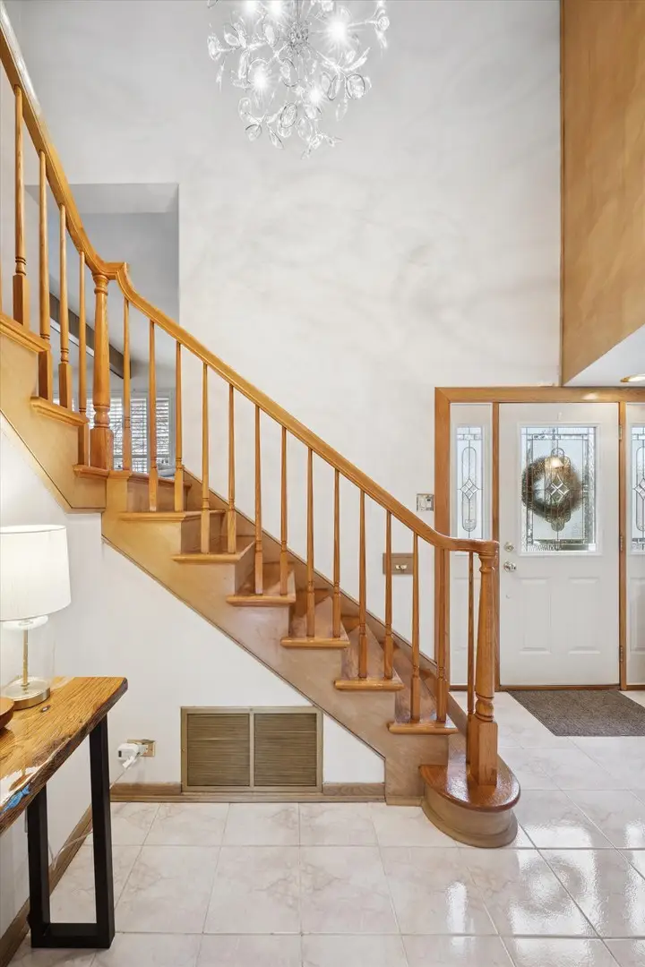 843 S Brainard Avenue, La Grange, IL 60525 - #3