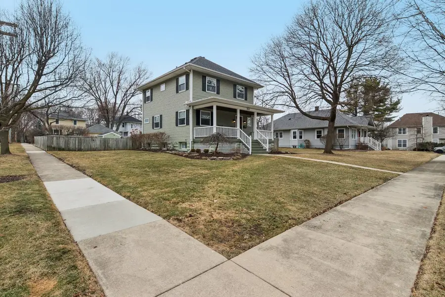 933 Elm Street, Saint Charles, IL 60174 - #2