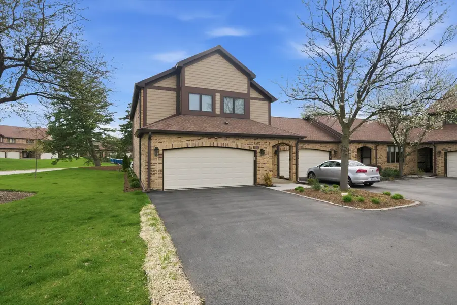 1840 Golf View Drive, Bartlett, IL 60103 - #3