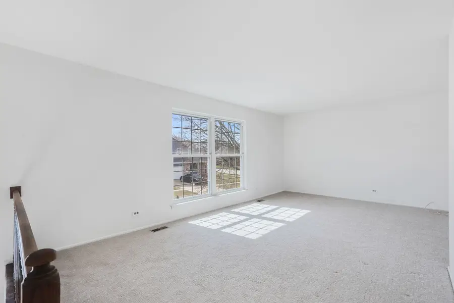 4 Lexington Court, Streamwood, IL 60107 - #3