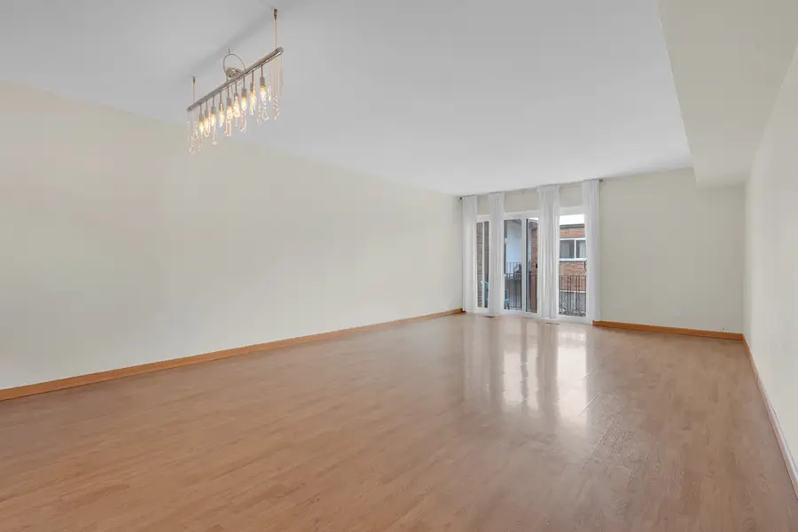 6961 N Oakley Avenue #304, Chicago, IL 60645 - #3