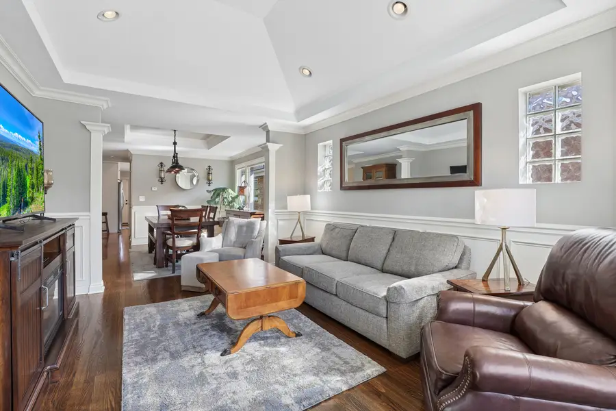 4565 N Mcvicker Avenue, Chicago, IL 60630 - #3