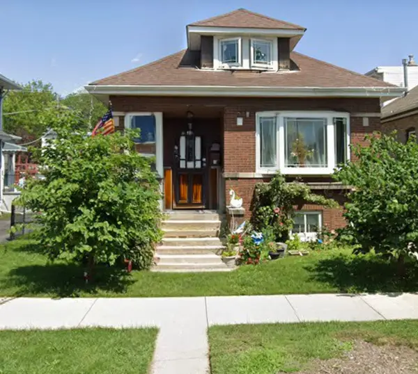 5752 W Byron Avenue, Chicago, IL 60634