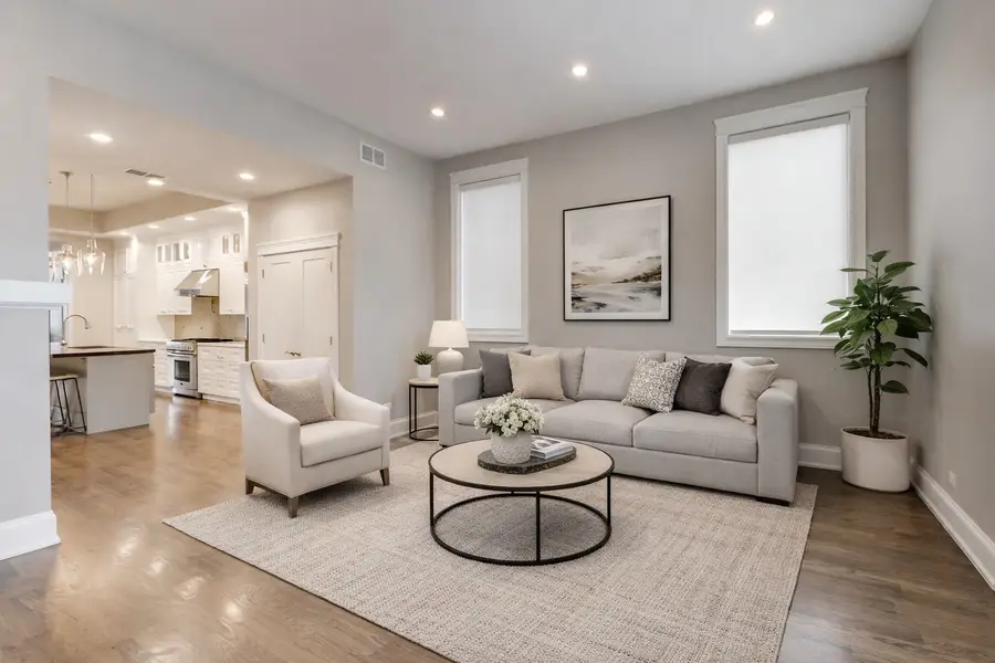 2154 W Erie Street, Chicago, IL 60612 - #3