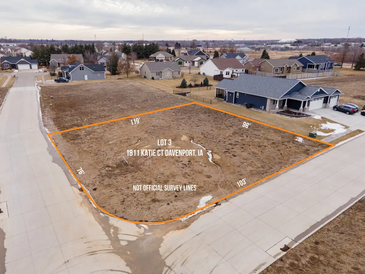 1811 Katie Court, Davenport, IA 52807 - #1