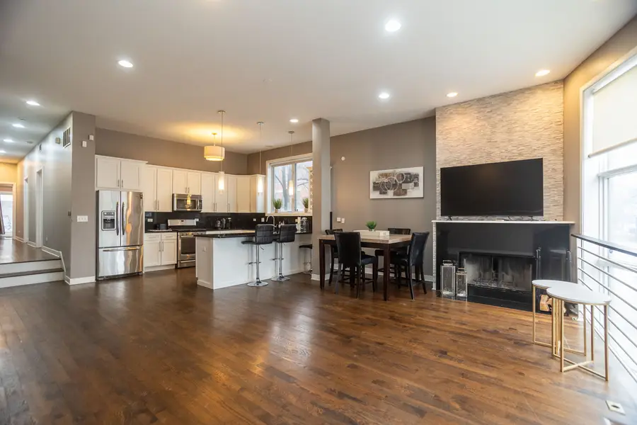 1500 W Grand Avenue #1E, Chicago, IL 60642 - #3