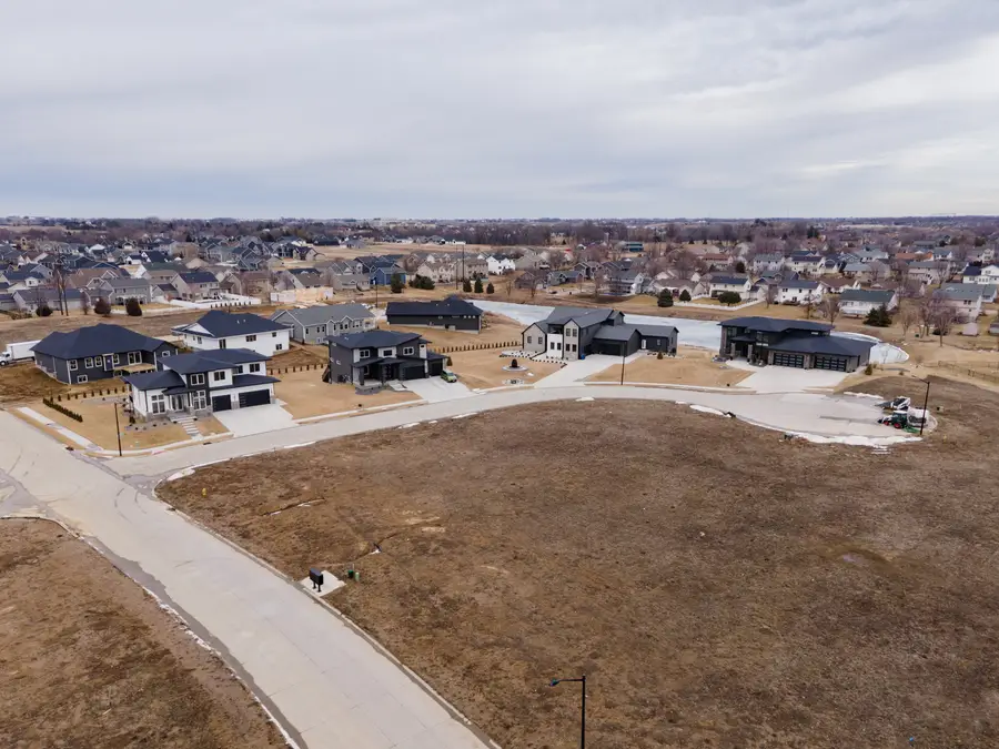 1714 E 59th Court, Davenport, IA 52807 - #2