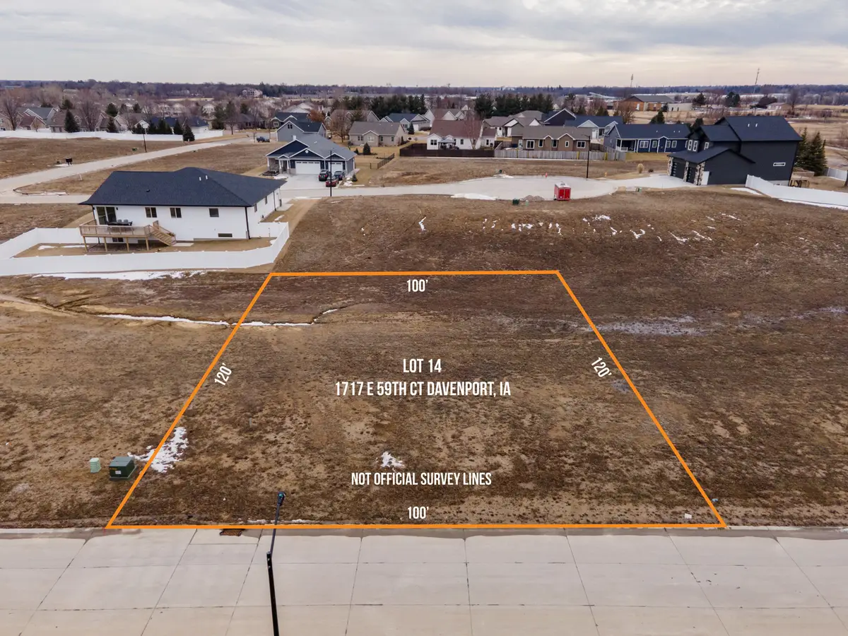 1717 E 59th Court, Davenport, IA 52807 - #1