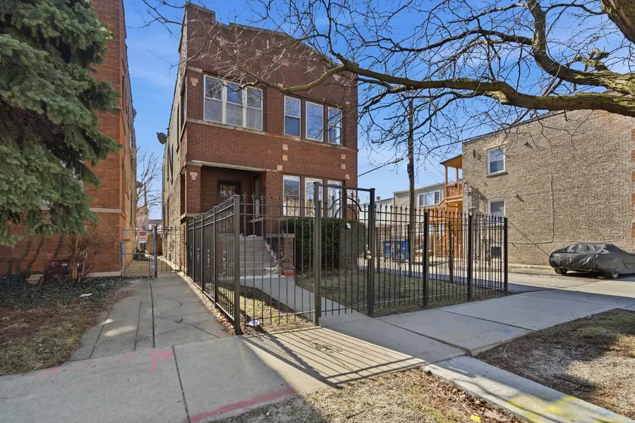 5527 W Potomac Avenue, Chicago, IL 60651 - #2
