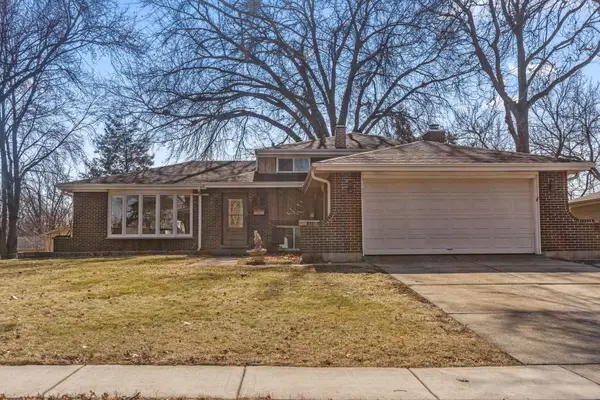 18W089 Claremont Drive, Darien, IL 60561