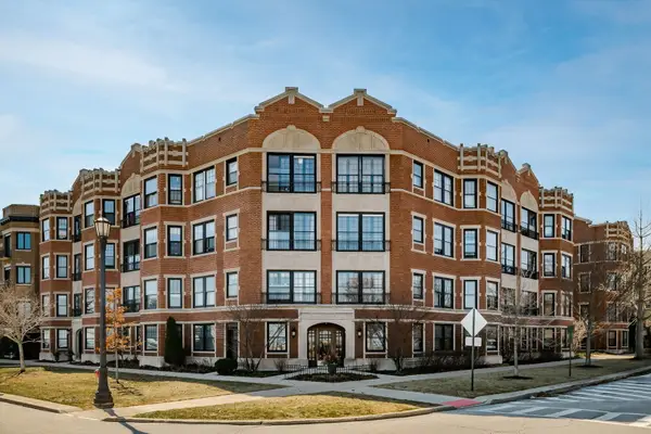 620 Sheridan Square #1, Evanston, IL 60202