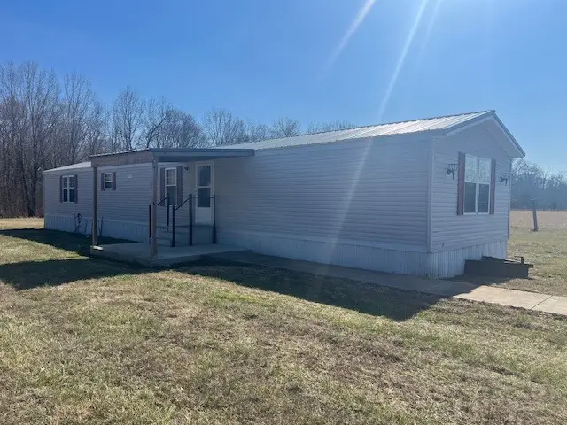 24555 Legion Road, Stonefort, IL 62987 - #2