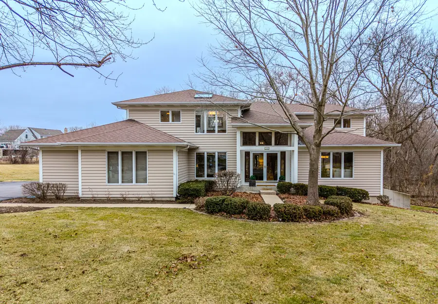 3104 Easton Place, Saint Charles, IL 60174 - #2