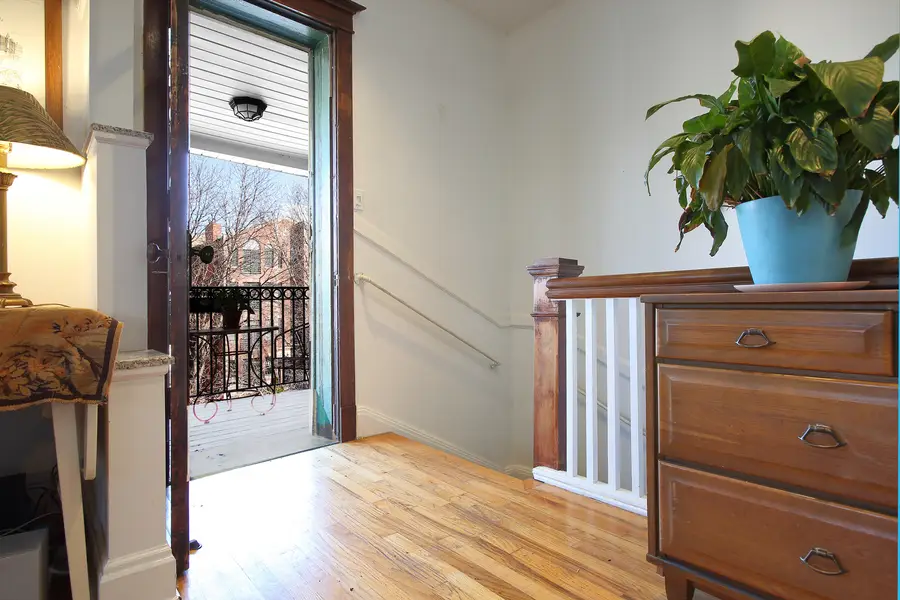 4656 N Magnolia Avenue #3, Chicago, IL 60640 - #2