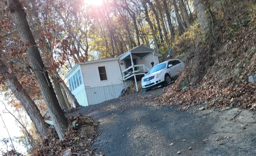 62 Alley Cat Lane, Golconda, IL 62938 - #2