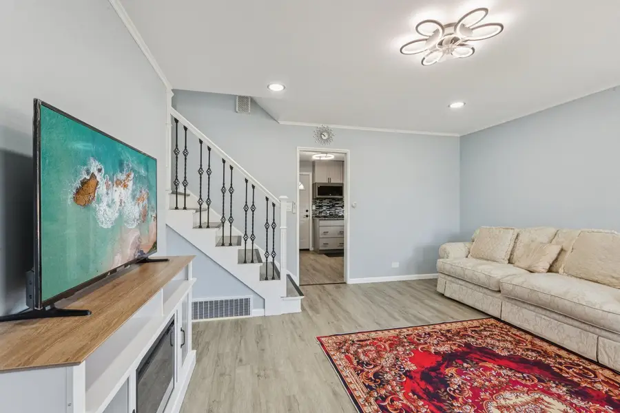 8846 Austin Avenue, Morton Grove, IL 60053 - #3