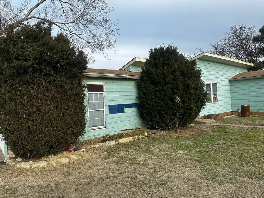 1027 21st Street, Granite City, IL 62040 - #2