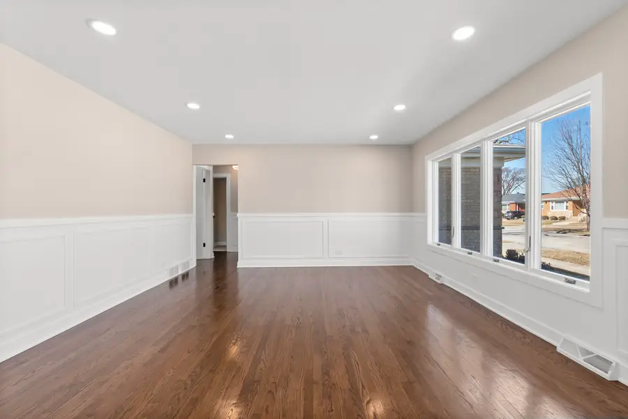 9027 27th Street, Brookfield, IL 60513 - #2