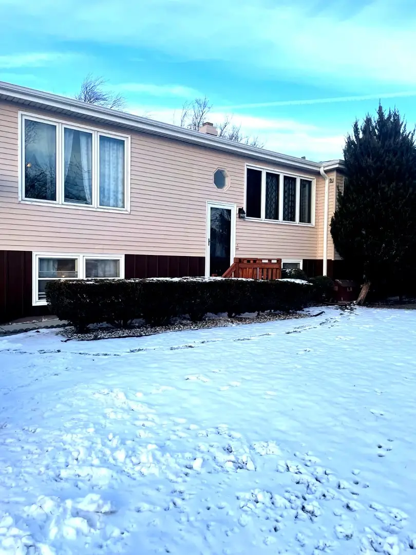 23W464 Olive Court, Carol Stream, IL 60188 - #2