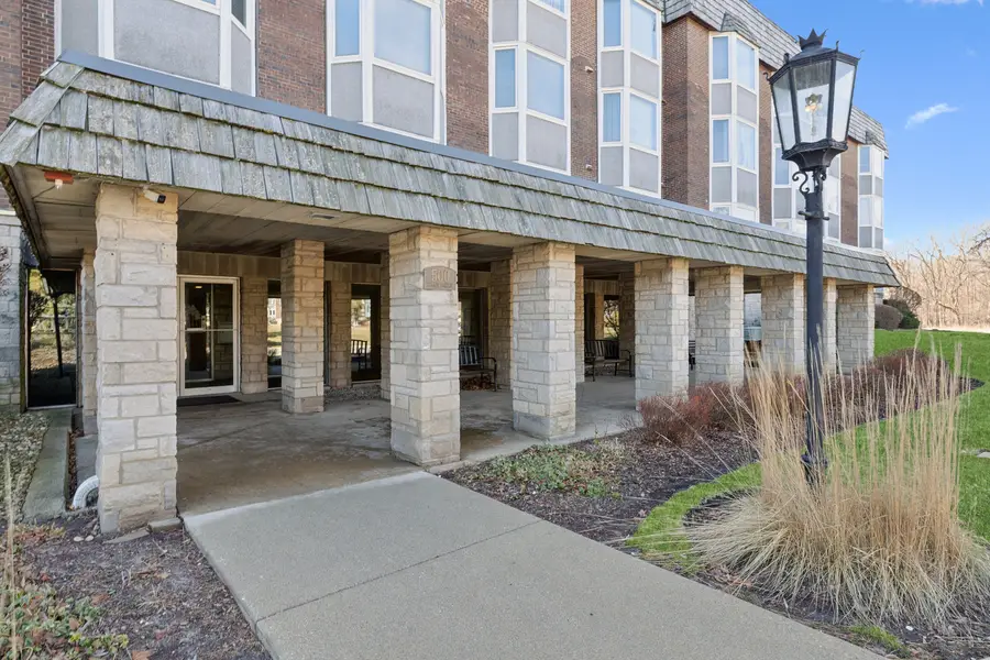 500 Thames Parkway #3G, Park Ridge, IL 60068 - #2