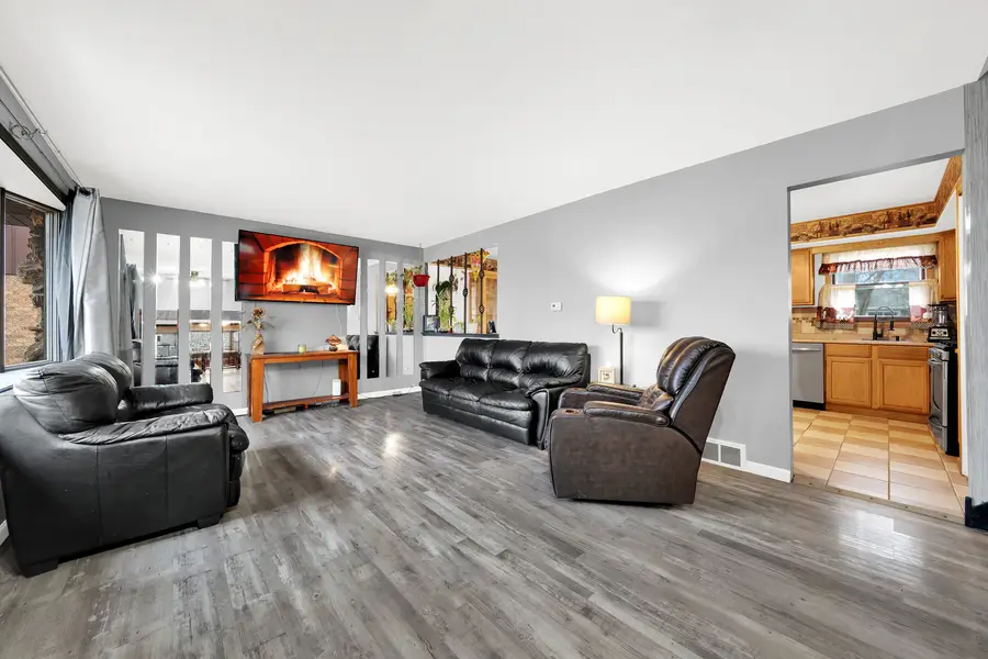 10732 S Meadow Lane, Palos Hills, IL 60465 - #3