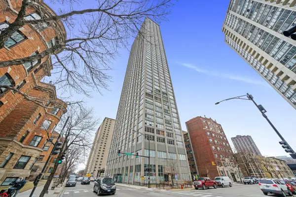 Address Withheld By Seller, Chicago, IL 60613