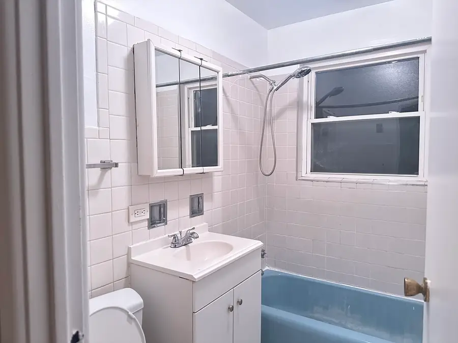 1628 W Chase Avenue #3S, Chicago, IL 60626 - #3