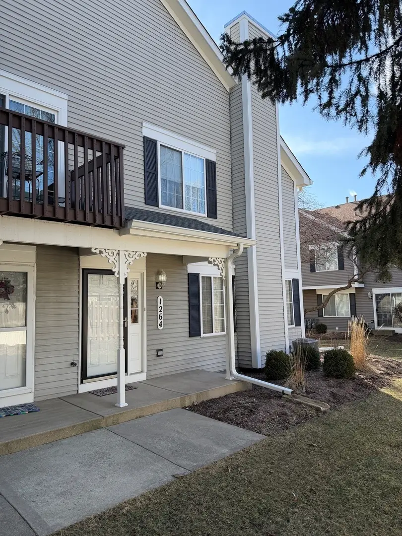 1264 Sandhurst Lane, South Elgin, IL 60177 - #1