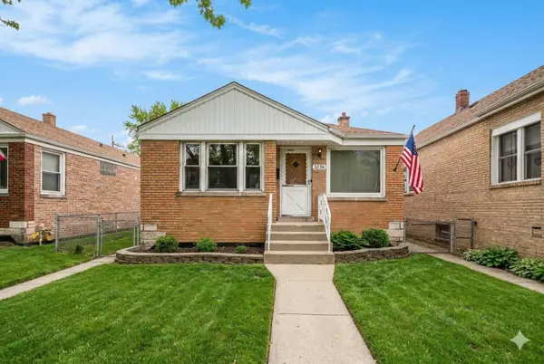 3238 N Narragansett Avenue, Chicago, IL 60634