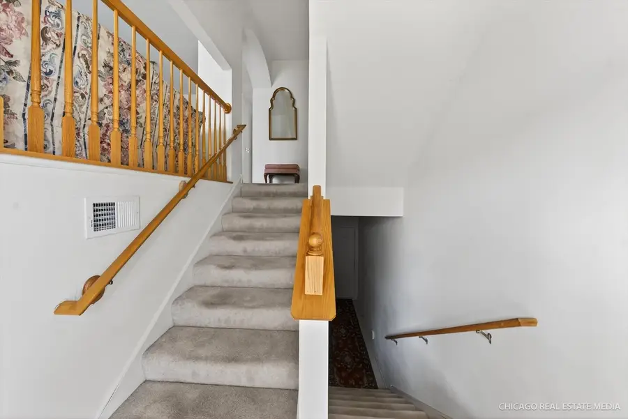 1295 Georgetown Way, Vernon Hills, IL 60061 - #2