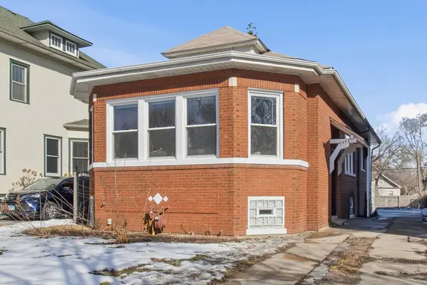 9953 S Prospect Avenue, Chicago, IL 60643