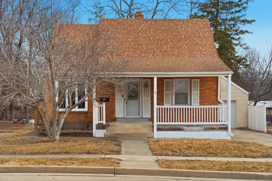 838 N Dement Avenue, Dixon, IL 61021 - #2