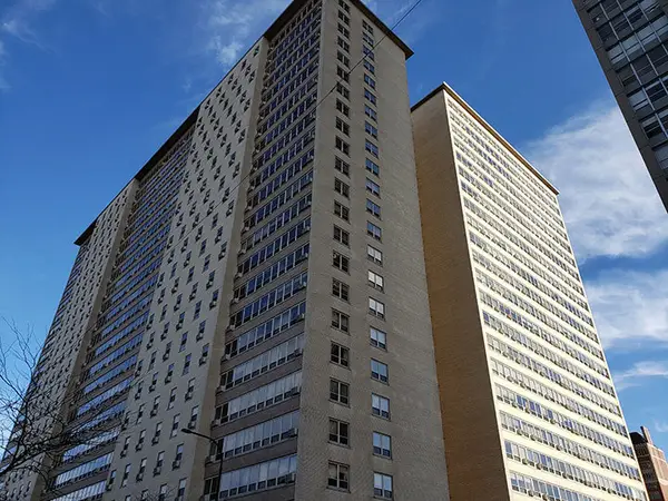 3950 N Lake Shore Drive #1209, Chicago, IL 60613