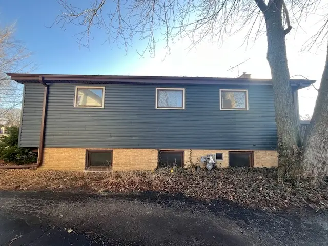 5009 W 101st Street, Oak Lawn, IL 60453 - #3