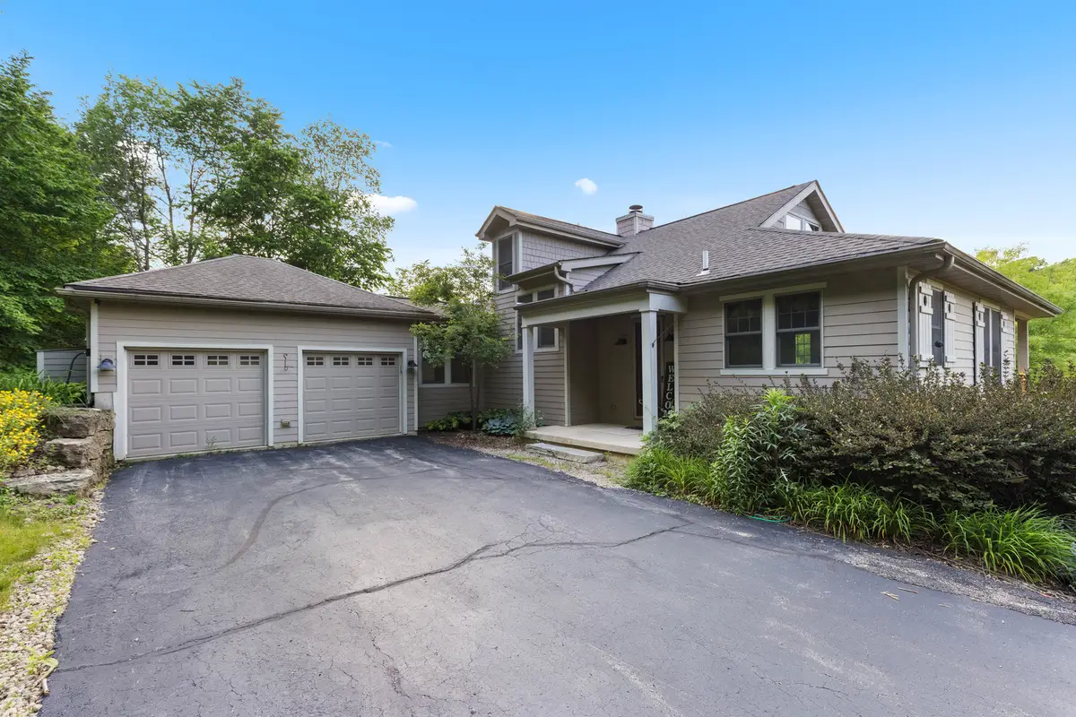 33 Sugarcreek Trail, Galena, IL 61036 - #1