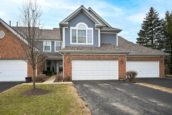 2012 N Silver Lake Road #2012, Arlington Heights, IL 60004