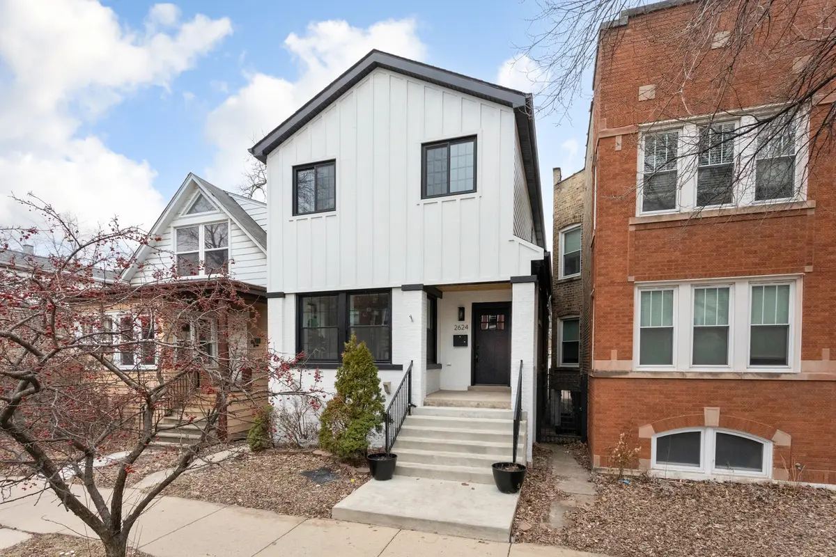 2624 N Hamlin Avenue, Chicago, IL 60647 - #1